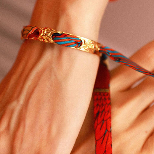 北京仓｜AN-NEE-Féérie-亮红色 旋转木马 1cm 丝巾手镯［法国设计师］ 商品图0