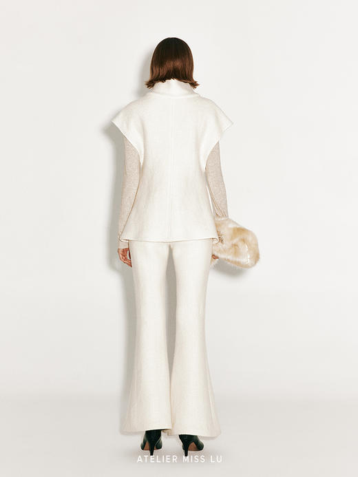 【冬日热奶】宽肩设计绵羊毛针织毛衣 商品图2