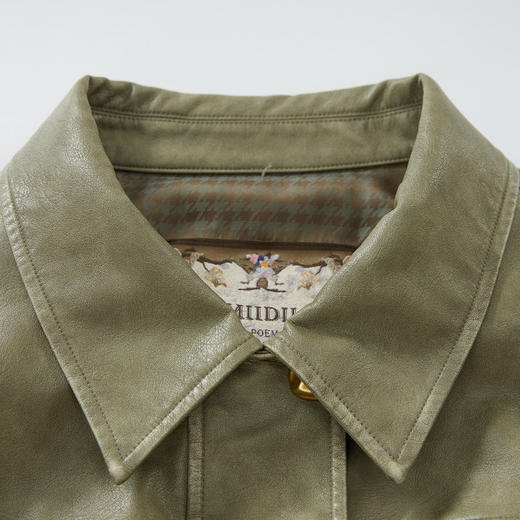 谜底皮衣女士2024秋新品率性时尚宽松翻领气质短款外套243MW1092 商品图3