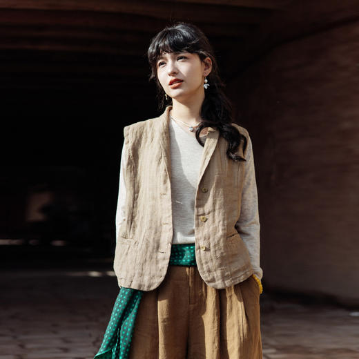 绽放旅行女装533朵/早秋高端进口亚麻人字纹双色色织翻领收腰马甲 商品图0