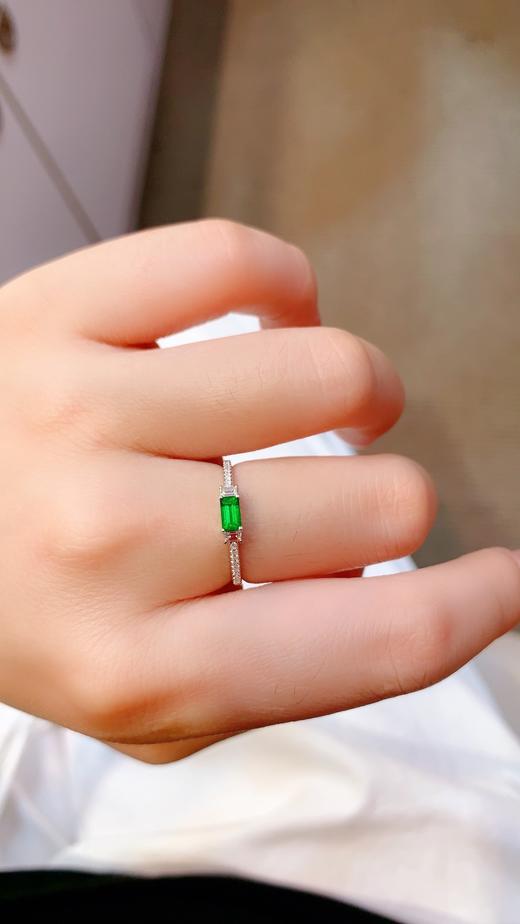 0.25ct 祖母绿裸石 商品图3