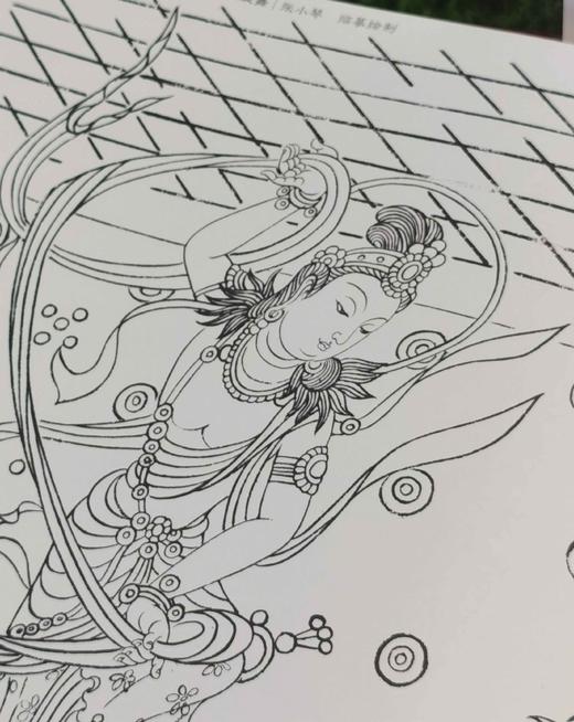 《永乐宫壁画精品线描》+《敦煌壁画精品线描》，8开，散页，成文正、张小琴主编，河北教育出版社2017年一版二印，分别定价：两册总定价134元，合售价98元。 商品图7