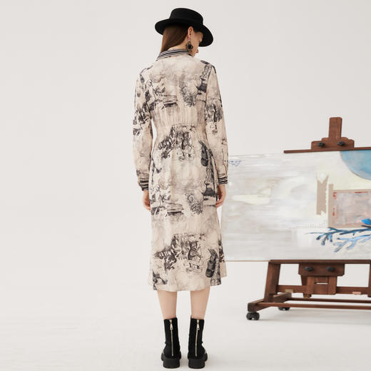 谜底印花连衣裙长袖2024秋季新品复古文艺风衬衫式长裙243ML1131 商品图2