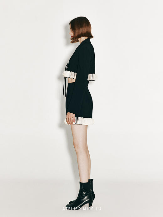 【玫瑰公爵】层叠圆片拼接造型短外套 商品图1