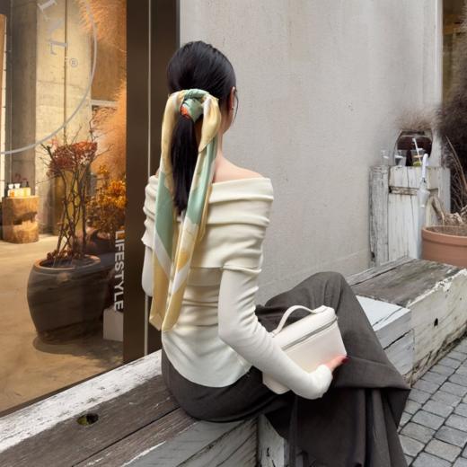 「为你读诗」“如逢花开·唯有牡丹真国色” 100%桑蚕丝巾（礼盒装） 商品图4