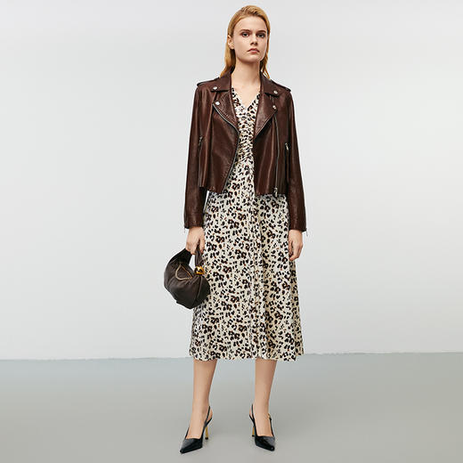 EITIE爱特爱冬季新款帅气机车风拉链短款显瘦纯色翻领皮衣外套8093716 商品图1