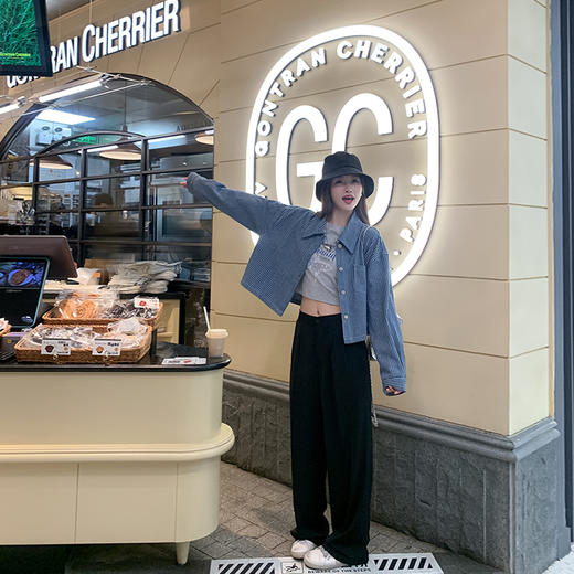 <曾小咸推荐>港风复古蓝色竖条纹牛仔衬衫外套 商品图3