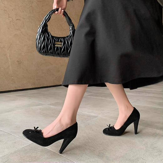 BSH4013015两种跟高大长腿锥形超高跟2024春圆头蝴蝶结羊反绒面单鞋女42大码 商品图2