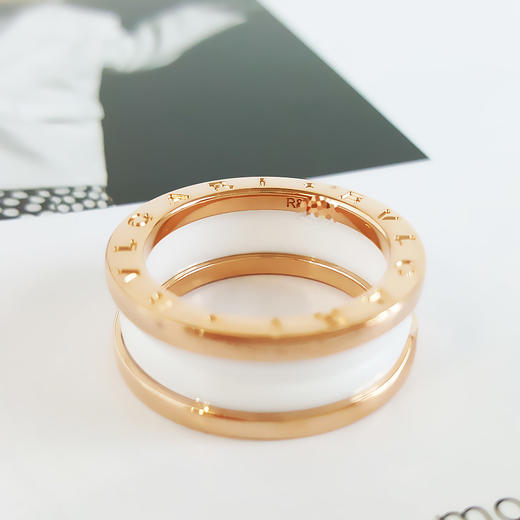 【95新】BVLGARI宝格丽B.zero1系列18K玫瑰金白陶瓷三环弹簧戒指55号170824NJS41 商品图4
