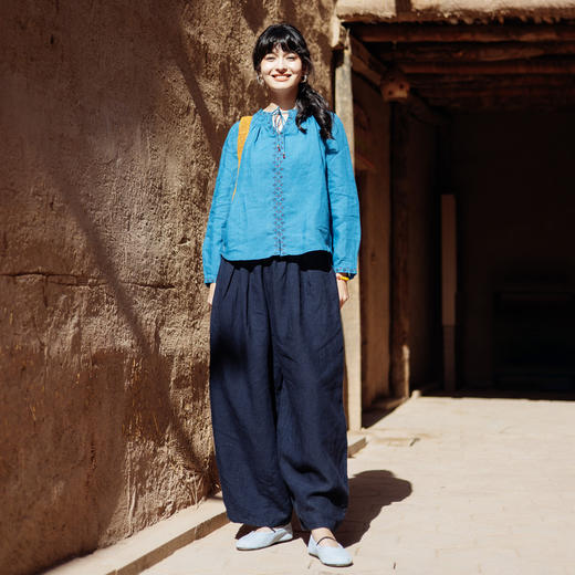 * 绽放旅行女装603朵/早秋苎麻原创绣花立领系带长袖系扣民族风衬衫 商品图2