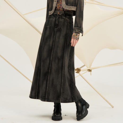 谜底牛仔半身裙女2024秋新品复古文艺风A型水洗做旧长裙243MB1056 商品图1