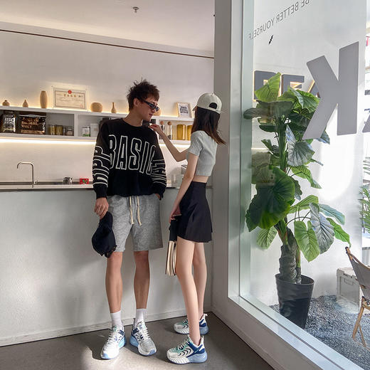 情侣款轻弹缓震气垫鞋 商品图0