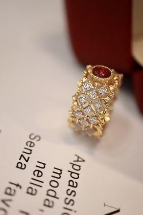 1.01ct 红宝石戒指