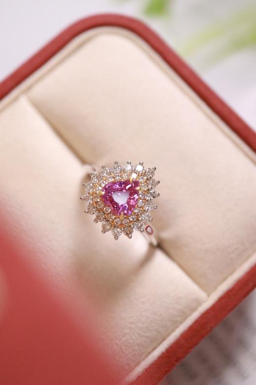 1.07ct 蓝宝石戒指 商品图5