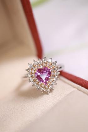 1.07ct 蓝宝石戒指