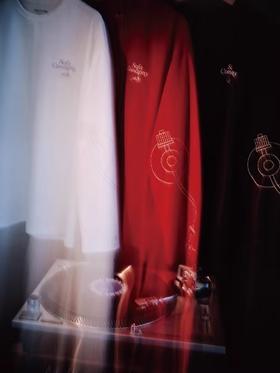 SUPERTOFU(SPTF)/CDT-AW24-T038/唱针臂袖 微弹速干索罗娜面料 弯刀袖长袖T恤