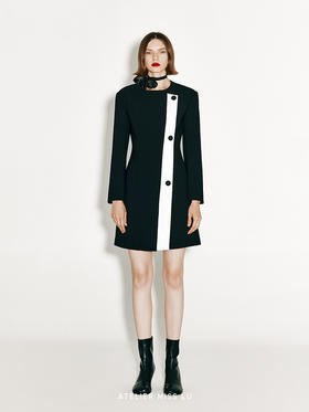 【最初的独白】斜线分割设计外套连衣裙