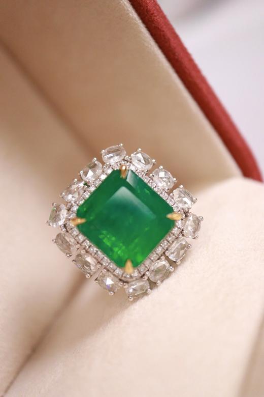 5.04ct 祖母绿戒指吊坠 商品图0