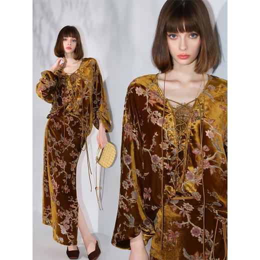 COCOBELLA奢感新国风烧花丝绒上衣秋蕾丝拼接雅致衬衣SR7050 商品图3