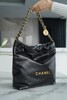 香奶奶 春夏新款  手袋 正品尾皮 黑金小号 22Bag垃圾袋 商品缩略图2