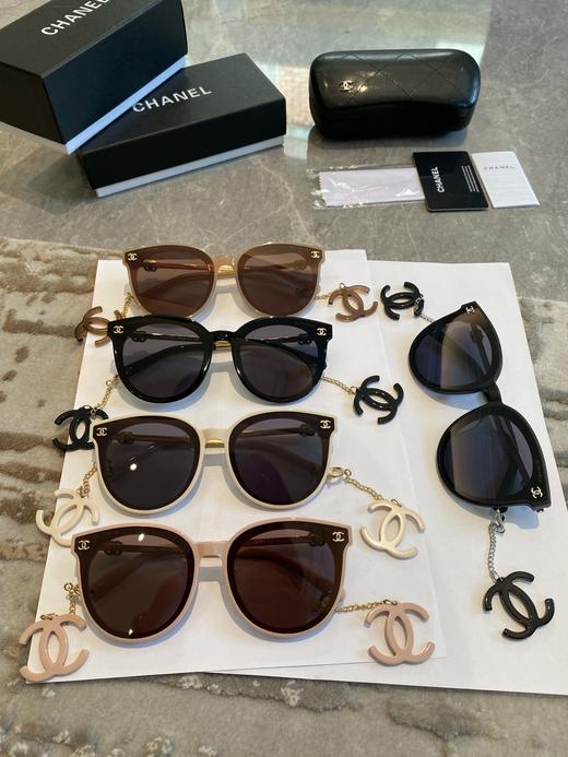 香家 墨镜 太阳眼镜 网红款 型号CH7210小红书推荐大框太阳镜尺寸：64口16-145 造型神器  上脸效果无敌 小脸小姐姐选它没错 商品图5