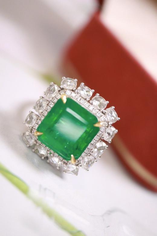 5.04ct 祖母绿戒指吊坠 商品图2