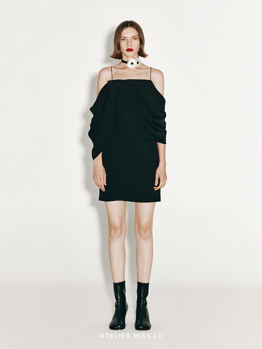 【云上探戈】不规则垂褶设计露肩吊带连衣裙 商品图0