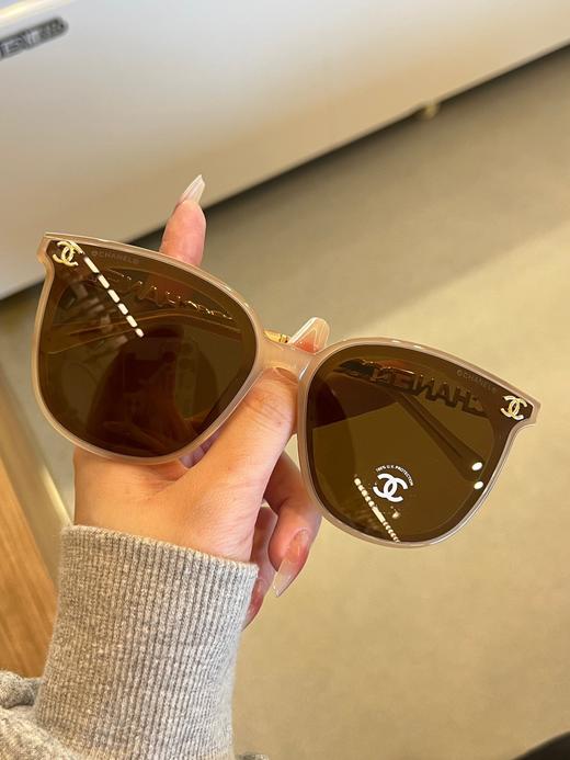 香家  太阳眼镜 网红款太阳镜 型号CH7623小红书推荐圆形墨镜尺寸：65口20-145 造型神器  上脸效果无敌 商品图3