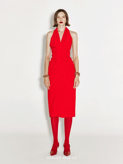 【阿米莉亚】褶皱设计挂脖露背修身连衣裙 商品图0