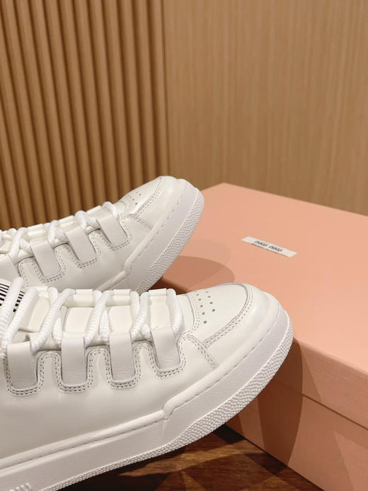 缪家 小白鞋 商品图6