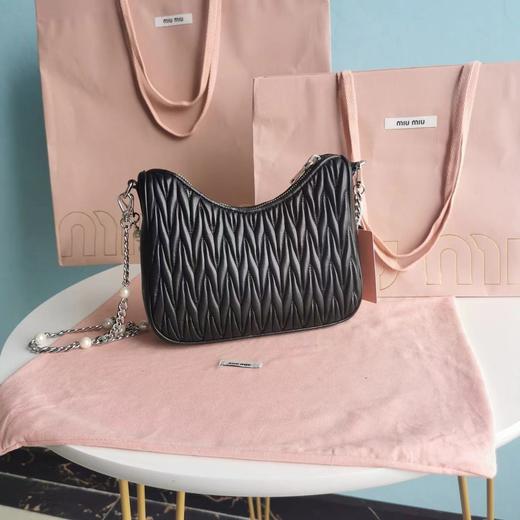 缪缪 珍珠手袋 商品图1