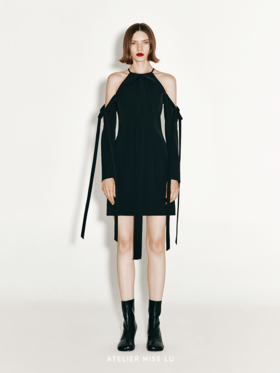 【迷情摇曳】多飘带设计修身落肩连衣裙