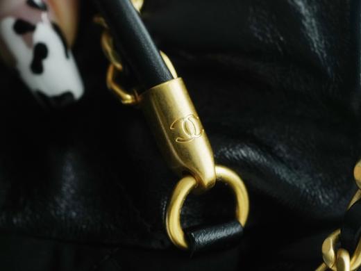 香奶奶Chanel 23S 22Mini 珍珠链条bag垃圾袋 黑色 正品皮 商品图1