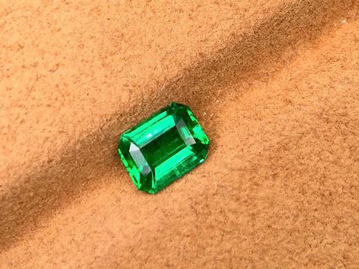 1.43ct 祖母绿裸石 商品图2
