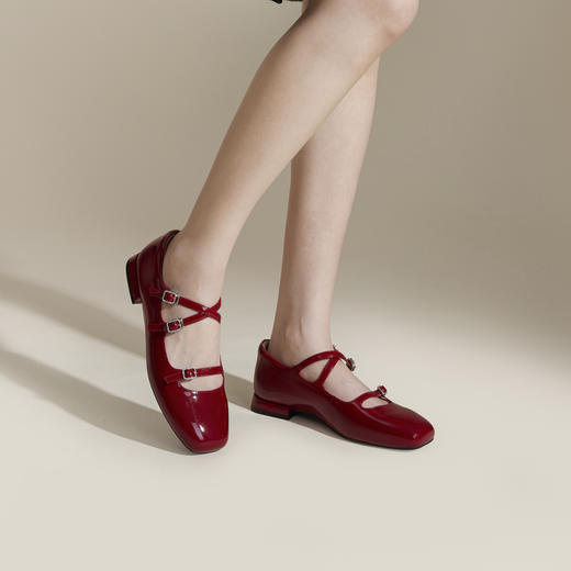 千百度漆皮低跟时尚芭蕾舞鞋女秋季真皮玛丽珍鞋浅口单鞋A24482319 商品图2