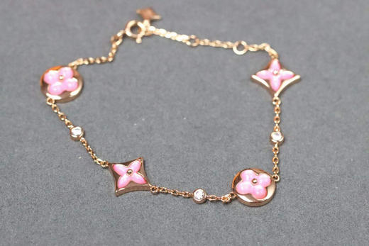 驴家粉贝母四花手链 商品图6