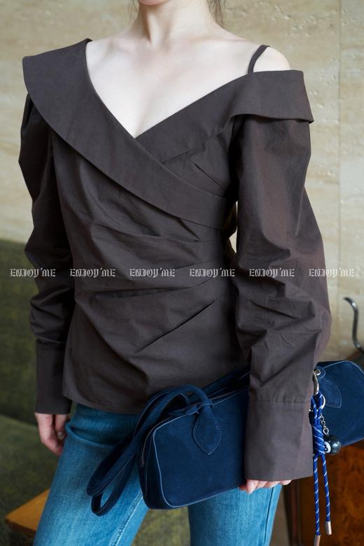 【门店同款】ENJOY秋季时光回廊V领露肩收腰衬衫 159247435 商品图2