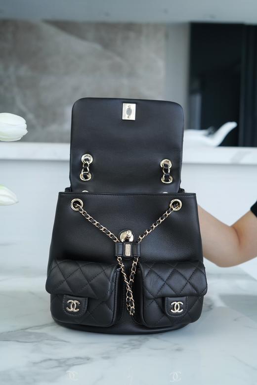 香奶奶 23A新款 Duma双肩包 光面牛皮 大号黑色 商品图4