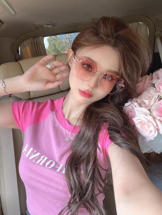 香家  钻石切边太阳眼镜 网红款 型号CH7330 小红书推荐墨镜 尺寸：60口16-145 造型神器  上脸效果无敌 小脸小姐姐选它没错 商品图7