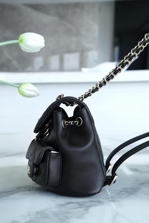 香奶奶 23A新款 Duma双肩包 光面牛皮 小号黑色 商品图4