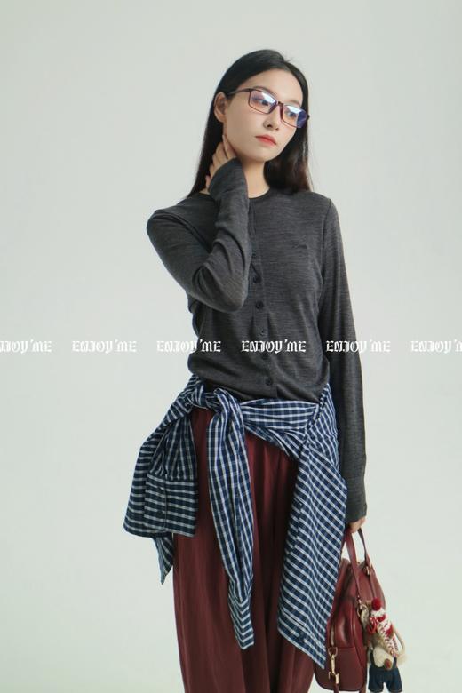 【门店同款】ENJOY秋季less is more极简刺绣字母小衫 159195567 商品图7