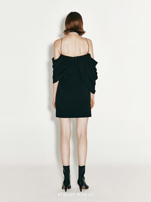 【云上探戈】不规则垂褶设计露肩吊带连衣裙 商品图2