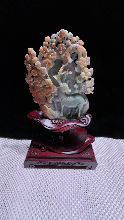 620277翡翠摆件【梅花鹿 一路发财】 商品图3