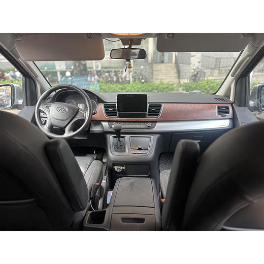 上汽 大通 MAXUS 大通 G10【长租-北京】 商品图4