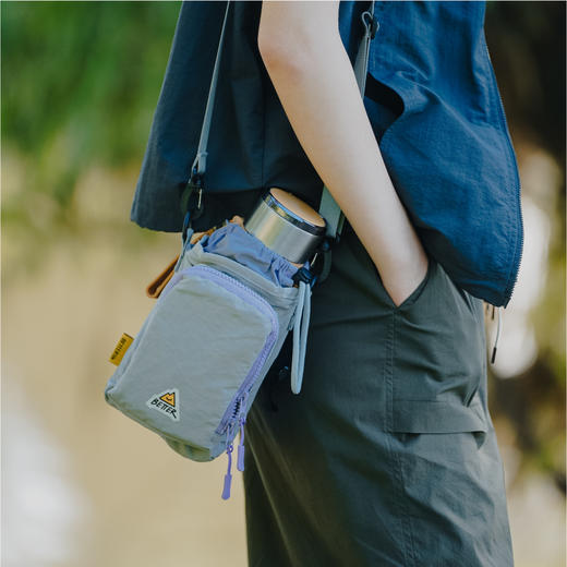 野营系列水壶斜挎包 商品图0