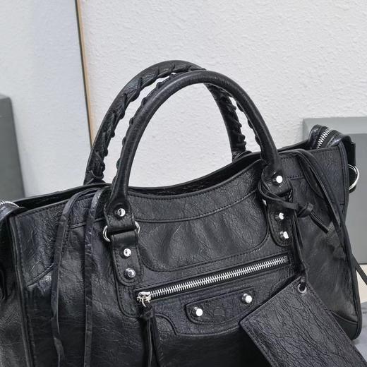 B家 柳钉装饰 皮革羊皮 单肩包手提包 女款黑色 商品图4