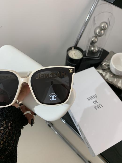 香家 墨镜太阳镜 CH0754 独家首发 :66口17-145 方框镜片延伸双c点缀 素颜神器 开挂新品小红书推荐 商品图1