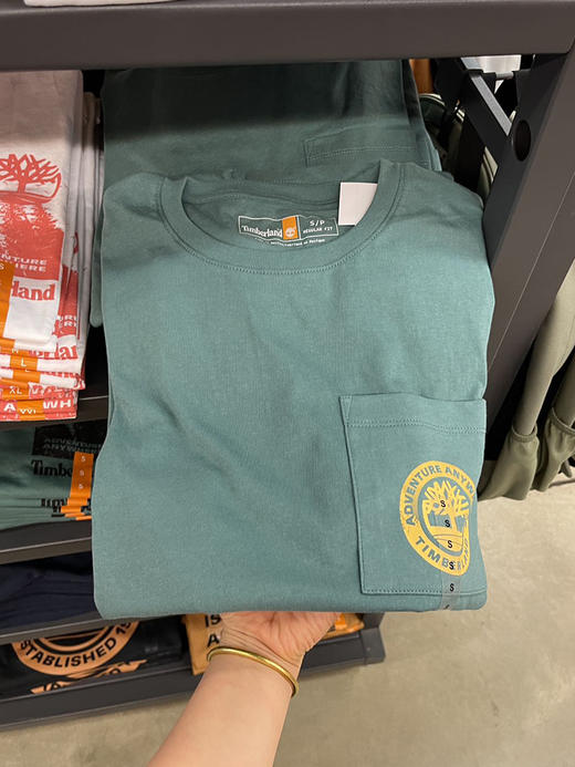 Timberland/添柏岚 男士夏季常规版胸前口袋后背印花圆领短袖T恤 商品图2