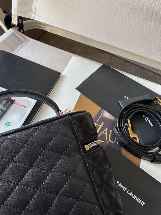 YL 新爆款羊皮革肩带手拿包化妆包到货 商品图6