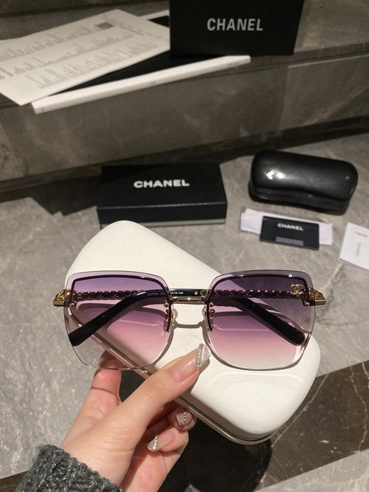 香家  钻石切边太阳眼镜 网红款 型号CH7330 小红书推荐墨镜 尺寸：60口16-145 造型神器  上脸效果无敌 小脸小姐姐选它没错 商品图4